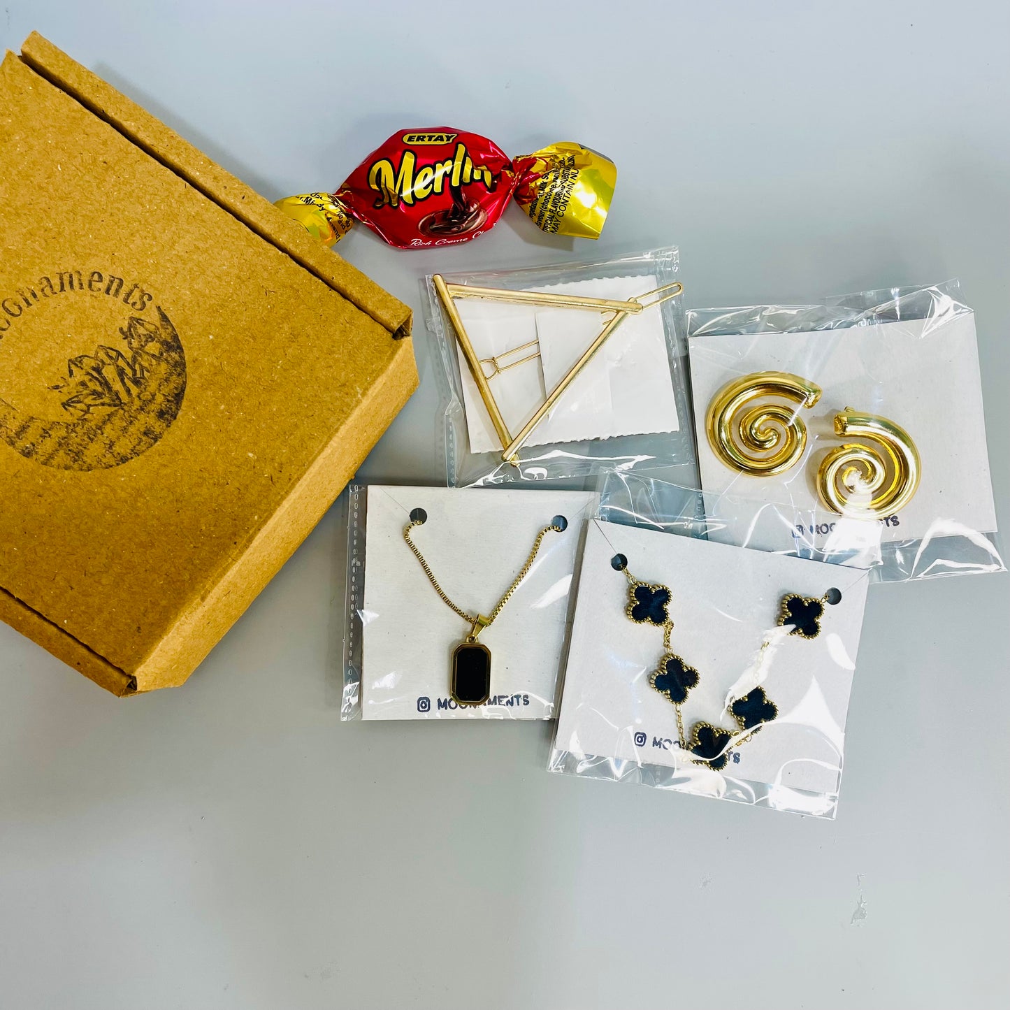Black lover hamper