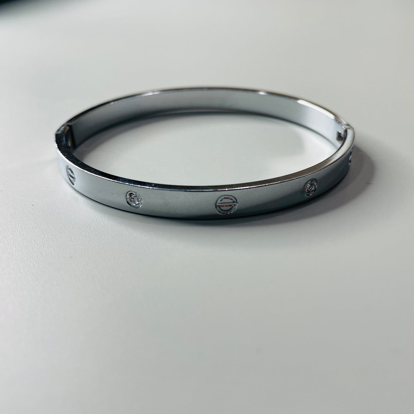 Cartier kadha