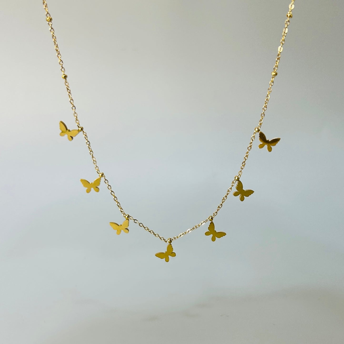 Multi charm necklace set