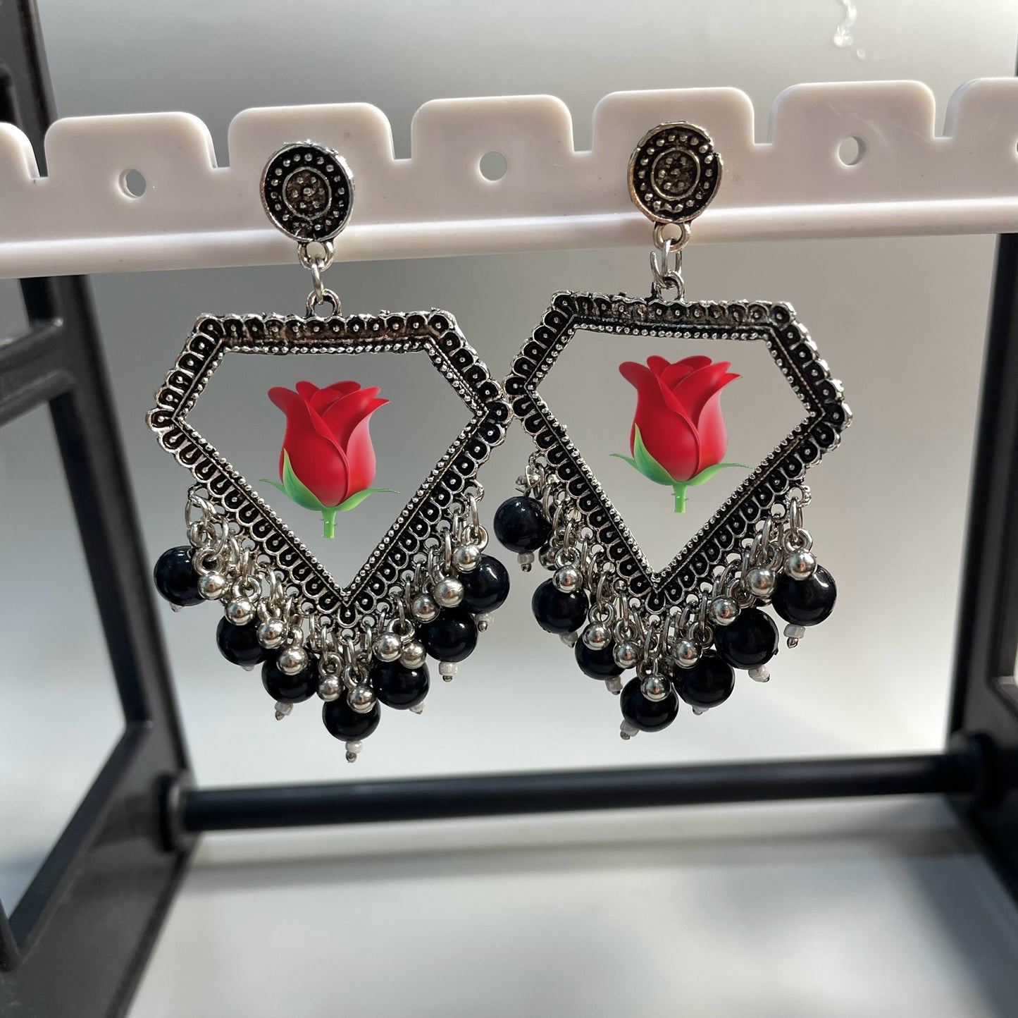 Beaded jhumkas for flower preservation