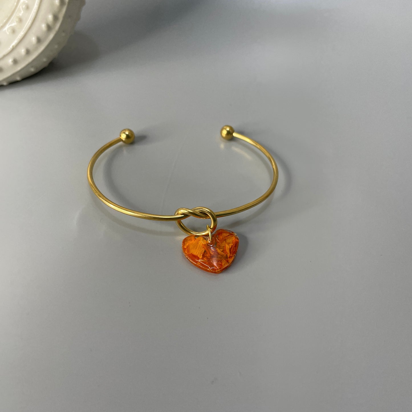 Love knot bracelet