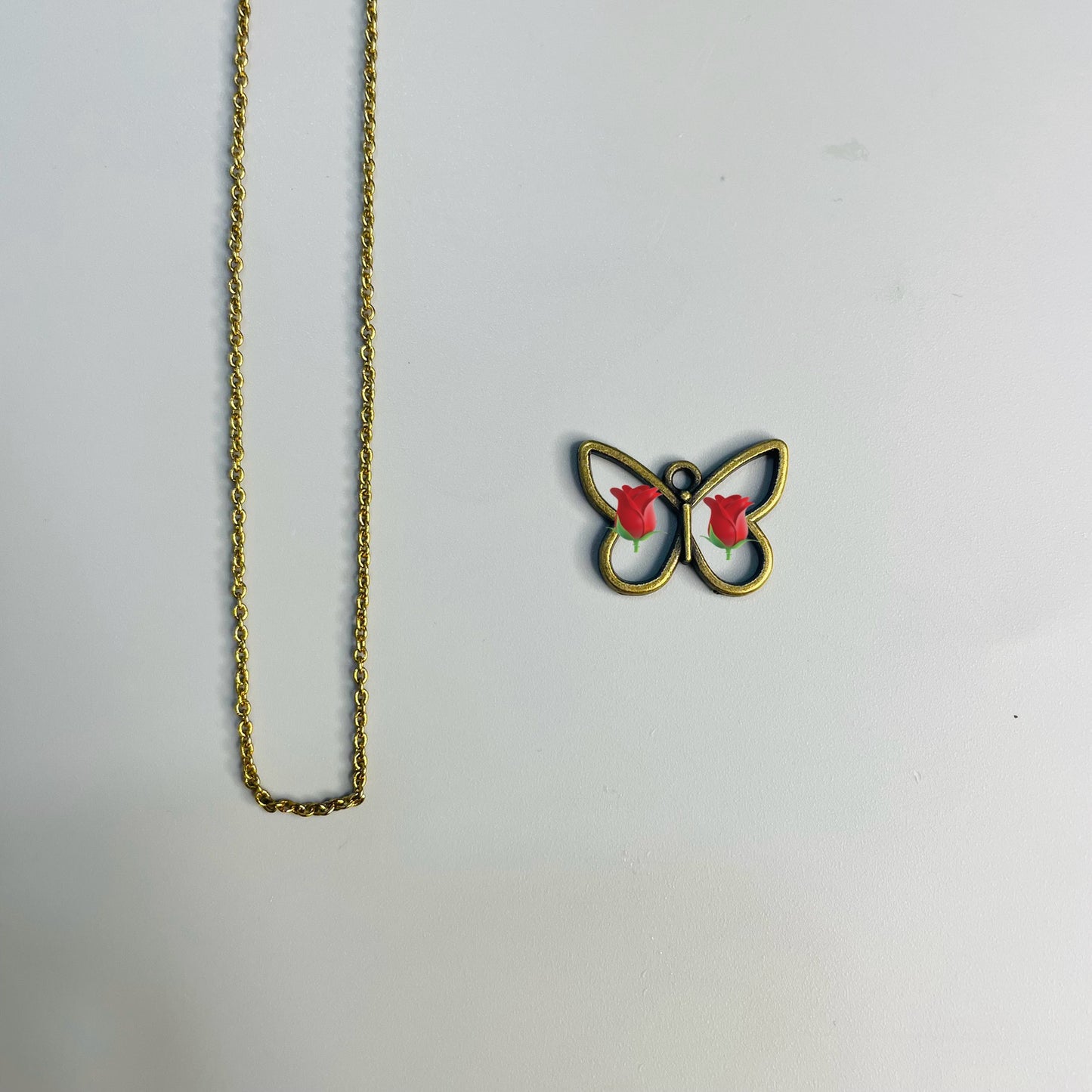 Mini butterfly necklace