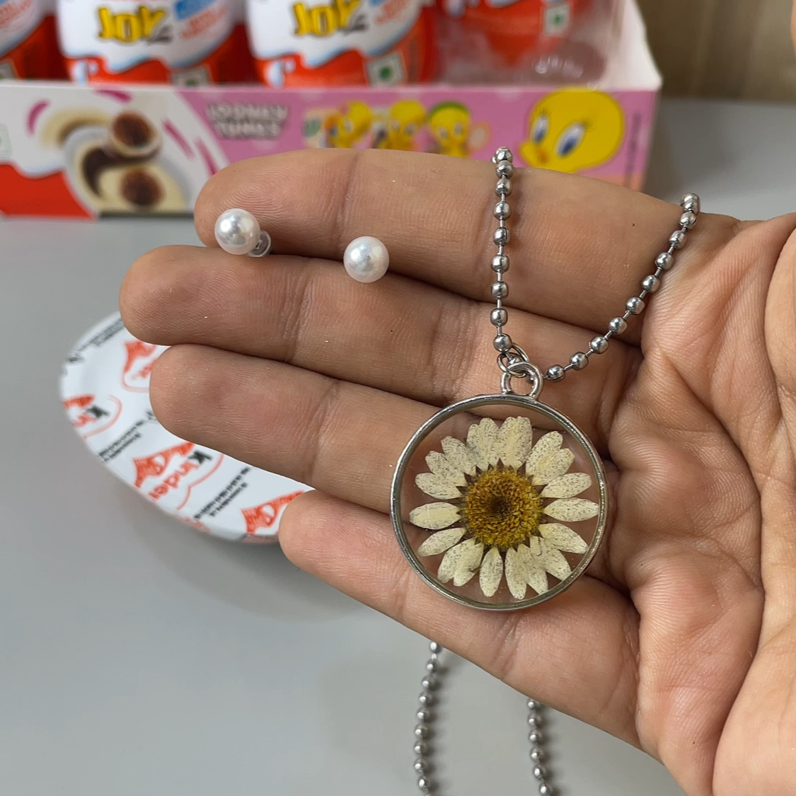 Pearl daisy kinderjoy