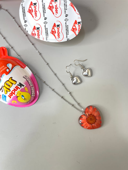 Daisy necklace kinderjoy