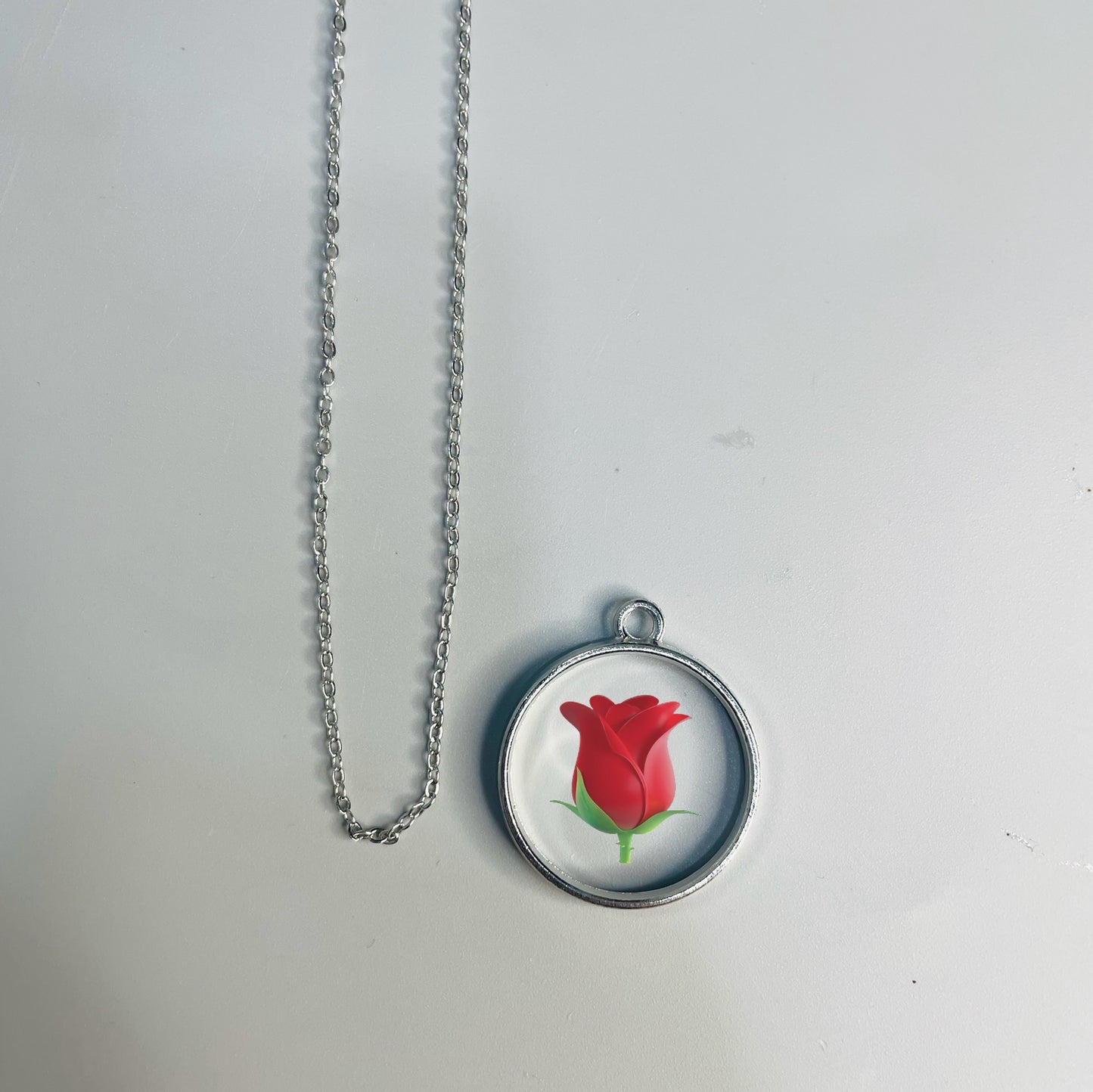 Round necklace