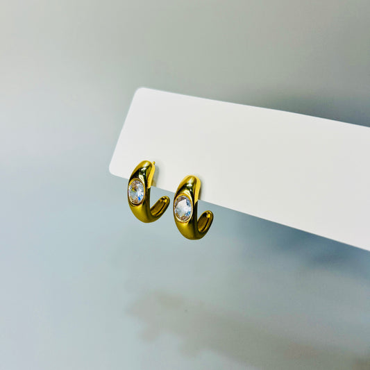 Bella studs