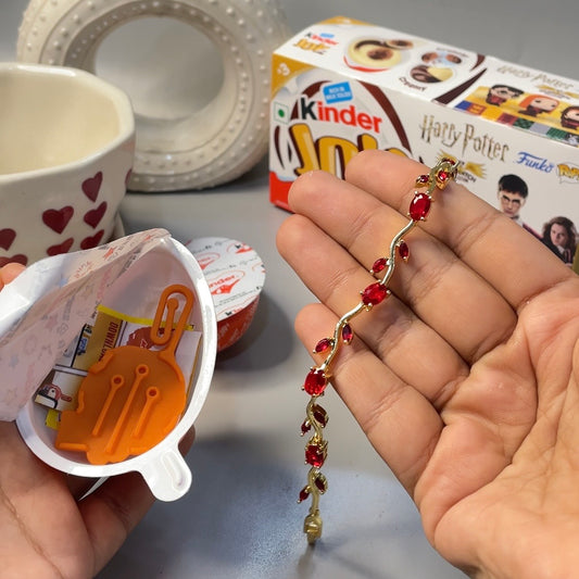 Harry Potter Kinderjoy- tulip bracelet