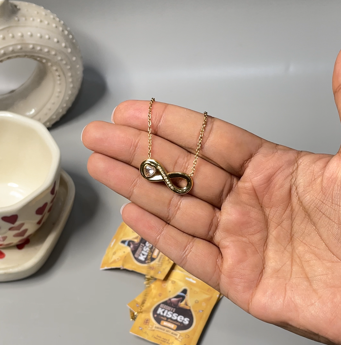Hershey’s kisses mystery jewellery pack